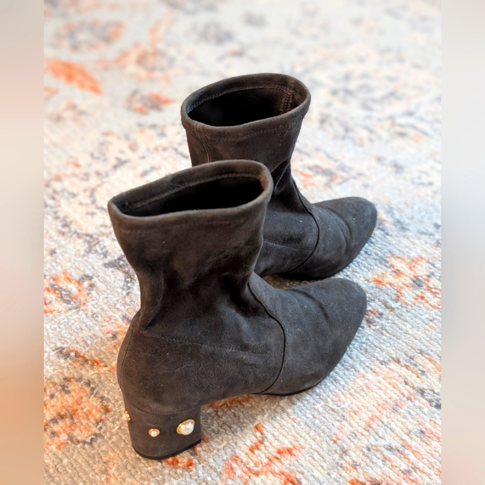 Stuart Weitzman Siggy 60 Pearl Boot - Like New, Worn Once!